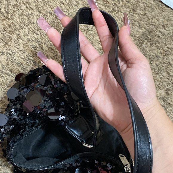 Forever 21 sequin bag - Picture 4 of 4